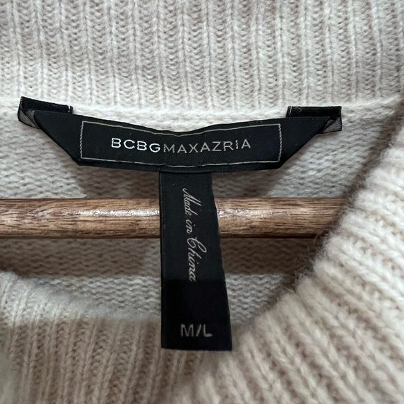 BCBGMaxAzria Elinor Cowl Neck Cashmere Wool Blend Sleeveless Tunic Sweater, M/L - Picture 4 of 12